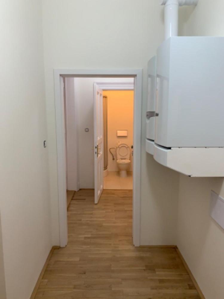 Side Street Apartments براغ المظهر الخارجي الصورة